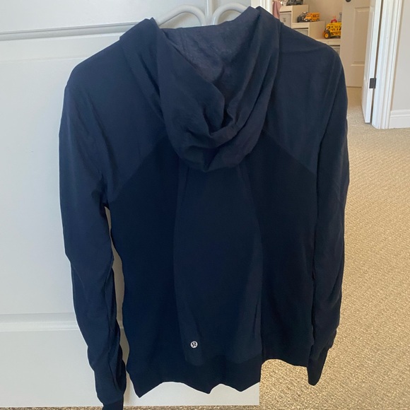 LuluLemon Jacket - Picture 6 of 6